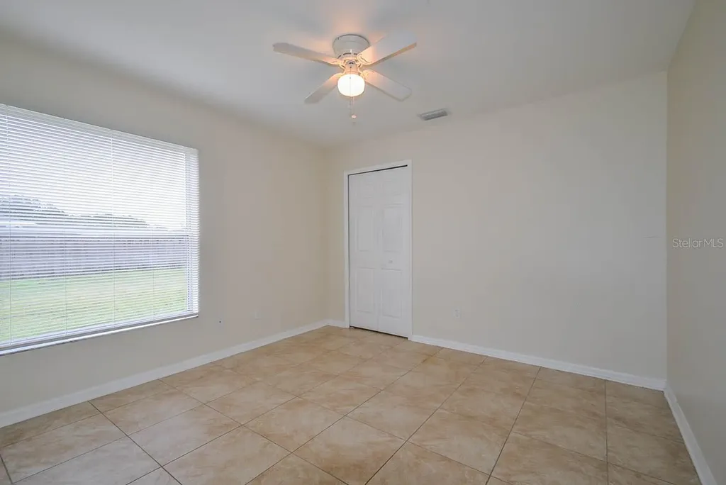 1607 Avondale Ridge Drive Plant City FL 33567