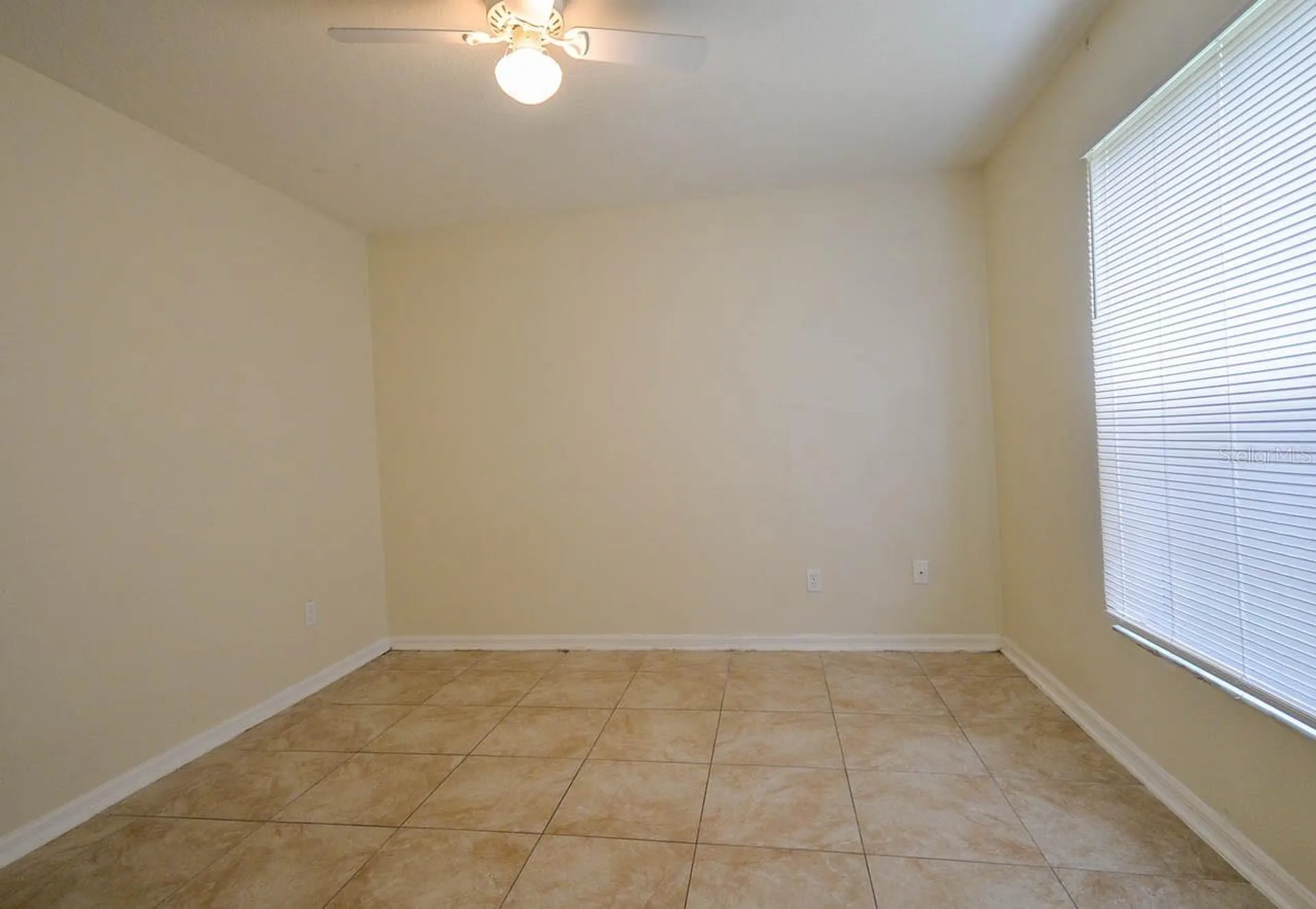 1607 Avondale Ridge Drive Plant City FL 33567