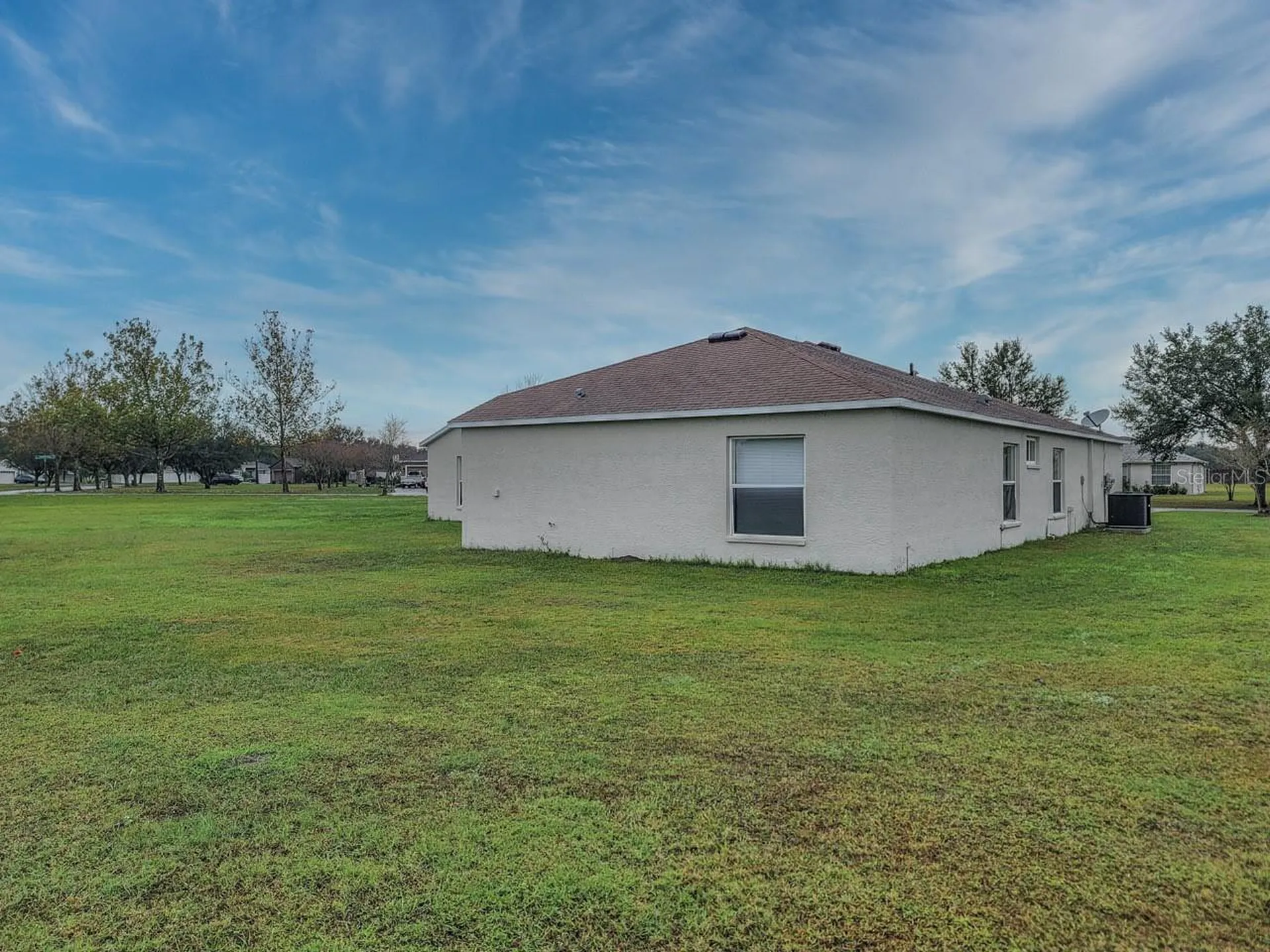 1607 Avondale Ridge Drive Plant City FL 33567