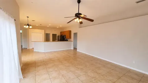 1607 Avondale Ridge Drive Plant City FL 33567