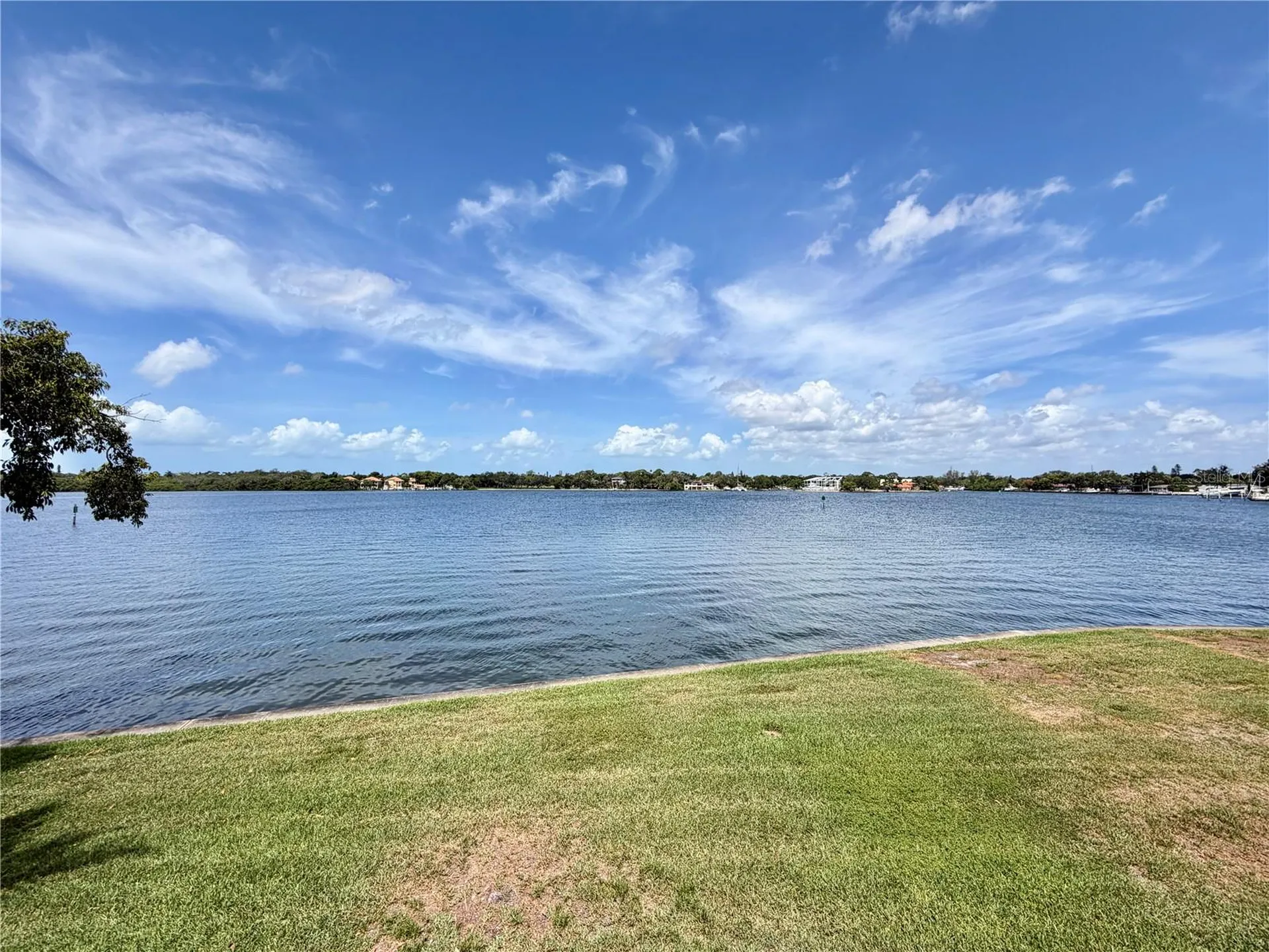 5117 Salmon Drive SE St Petersburg FL 33705