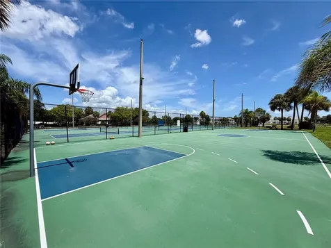 5117 Salmon Drive SE St Petersburg FL 33705