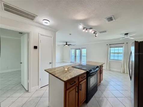 5117 Salmon Drive SE St Petersburg FL 33705