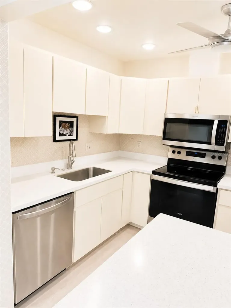 1211 Capri Isles Boulevard Venice FL 34292