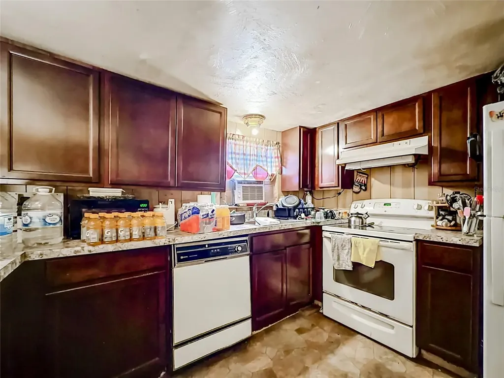 7612 SW 155th Street Dunnellon FL 34432