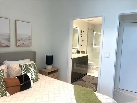 1558 4th Street Sarasota FL 34236