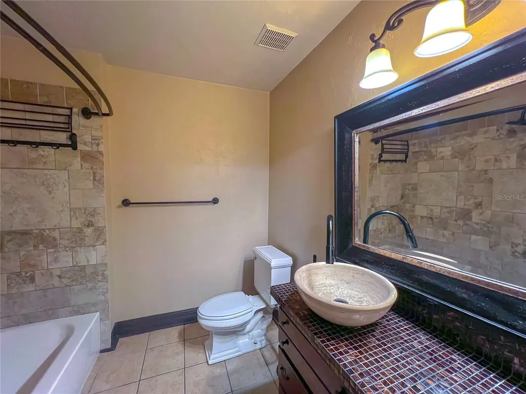4112 NW 16th Drive Gainesville FL 32605