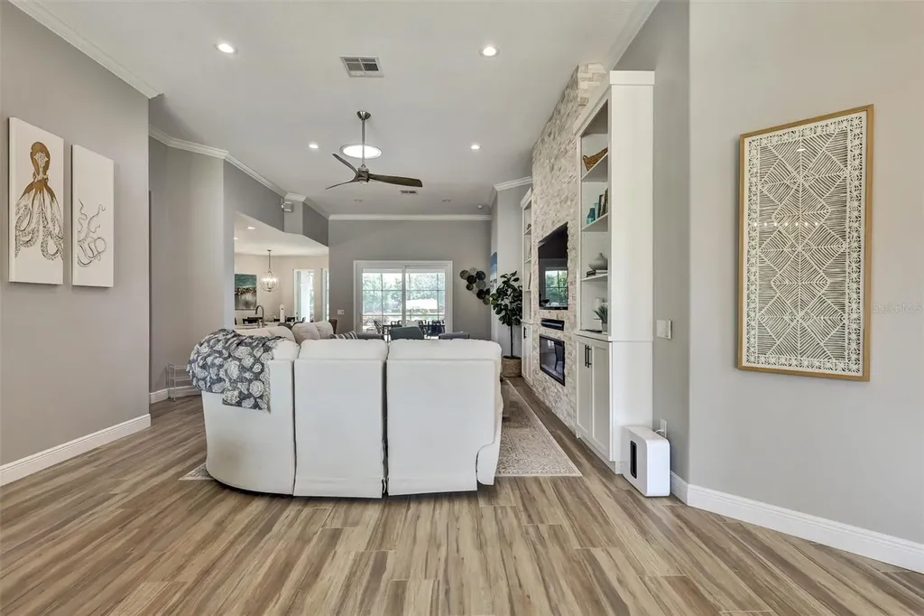 10461 Wiscane Avenue Orlando FL 32836