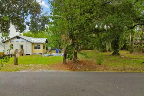 7416 Seagull Way Tampa FL 33635