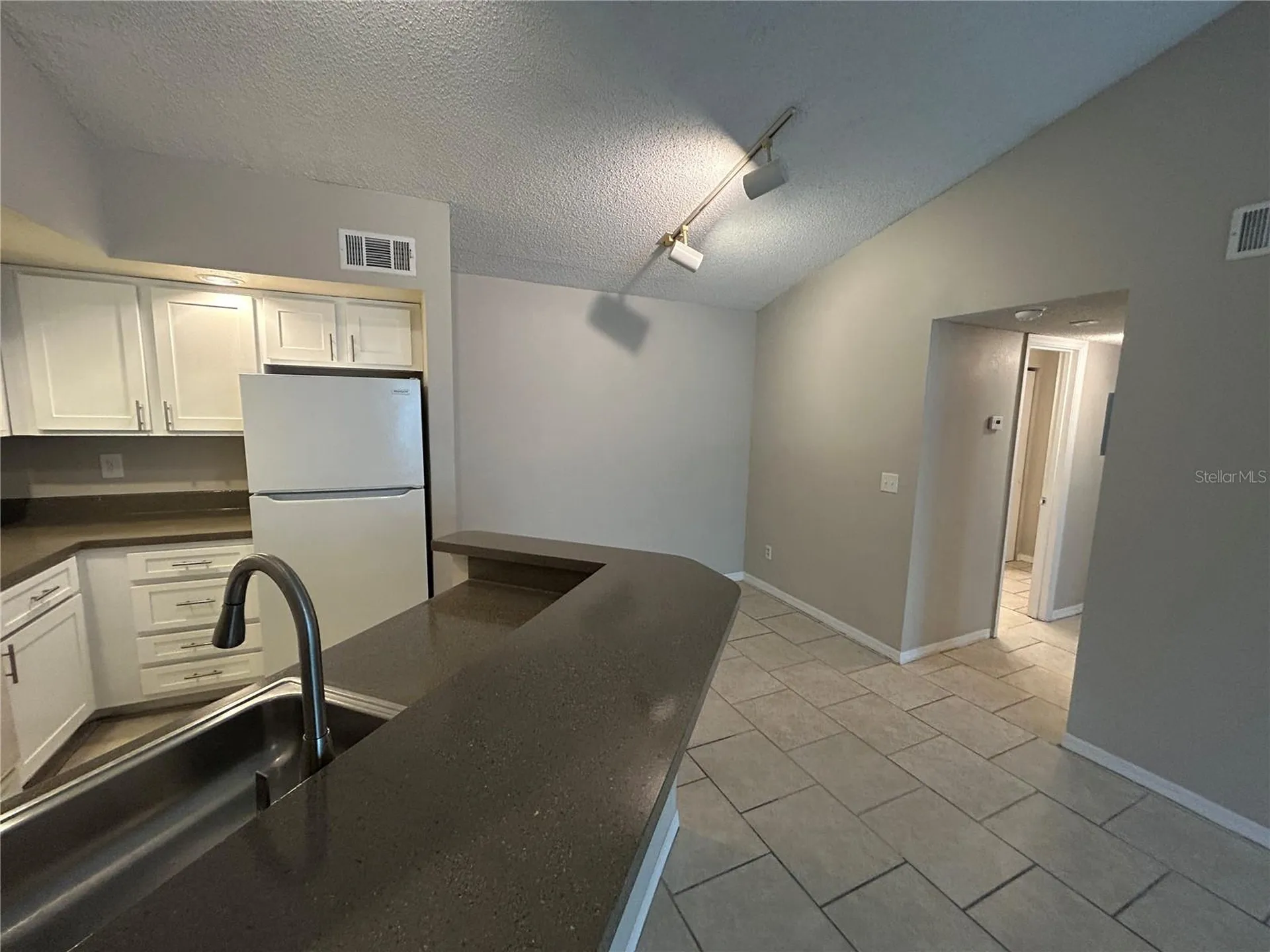 4512 Commander Drive Orlando FL 32822