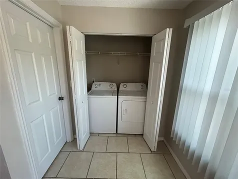 4512 Commander Drive Orlando FL 32822