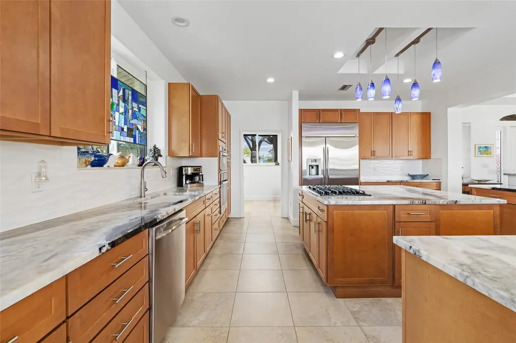 833 Ponce De Leon Drive Tierra Verde FL 33715