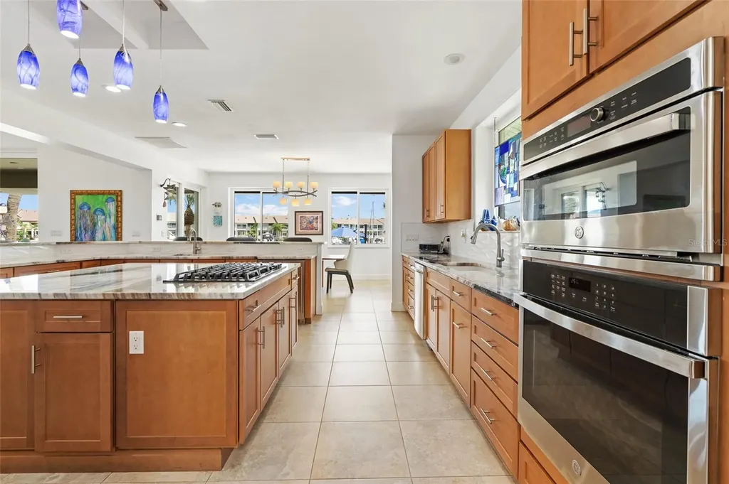 833 Ponce De Leon Drive Tierra Verde FL 33715