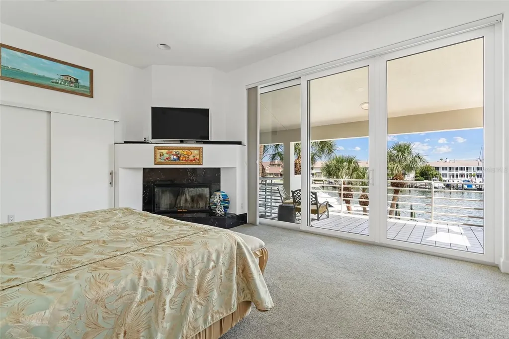 833 Ponce De Leon Drive Tierra Verde FL 33715