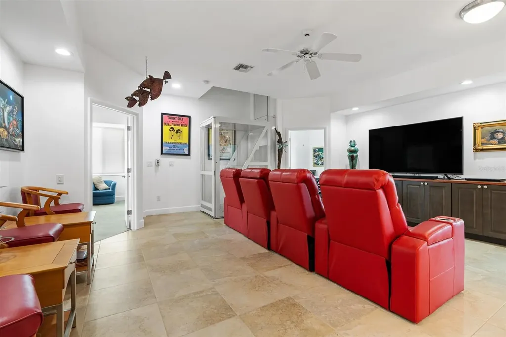 833 Ponce De Leon Drive Tierra Verde FL 33715
