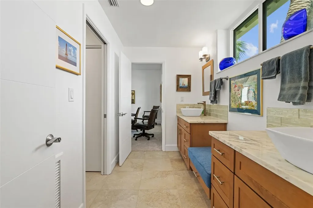 833 Ponce De Leon Drive Tierra Verde FL 33715
