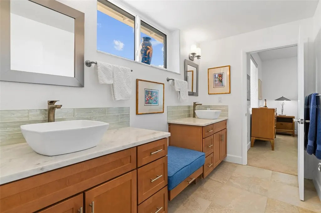833 Ponce De Leon Drive Tierra Verde FL 33715