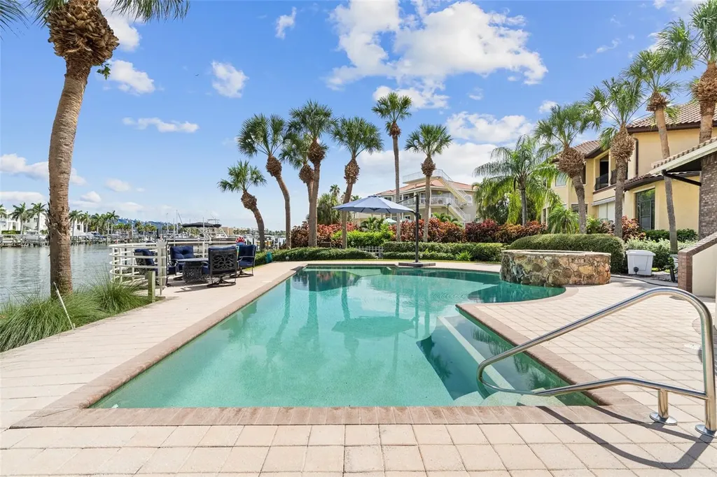 833 Ponce De Leon Drive Tierra Verde FL 33715