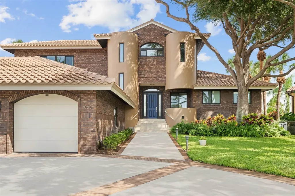 833 Ponce De Leon Drive Tierra Verde FL 33715