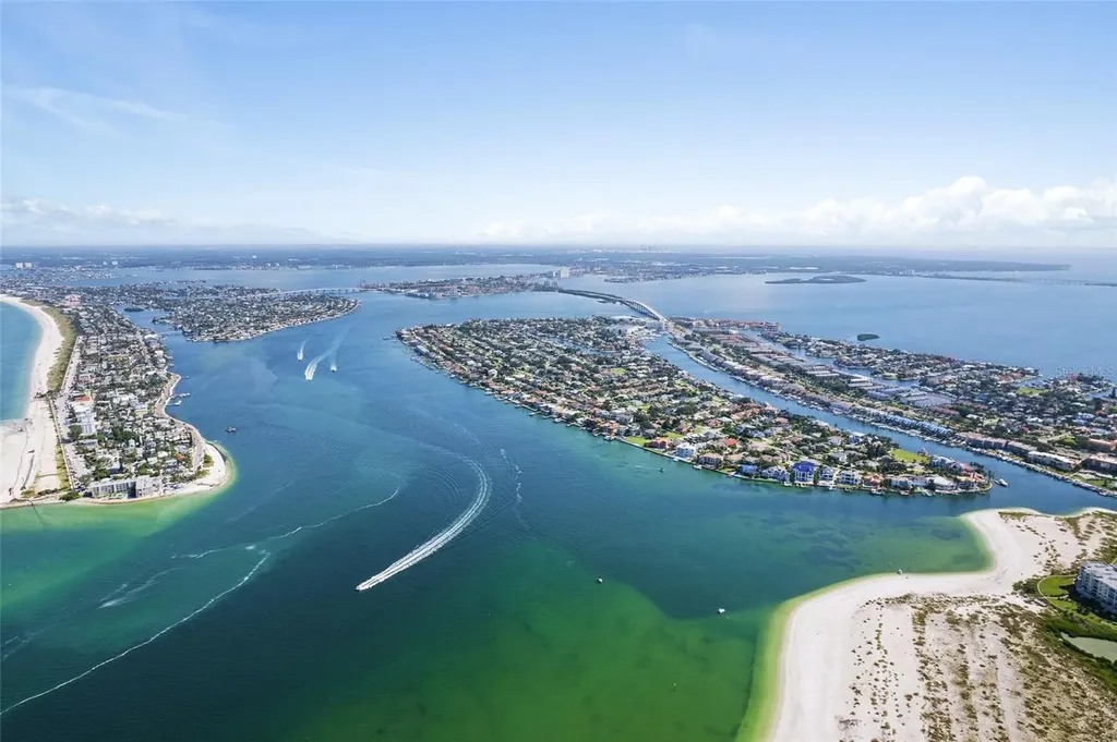 833 Ponce De Leon Drive Tierra Verde FL 33715