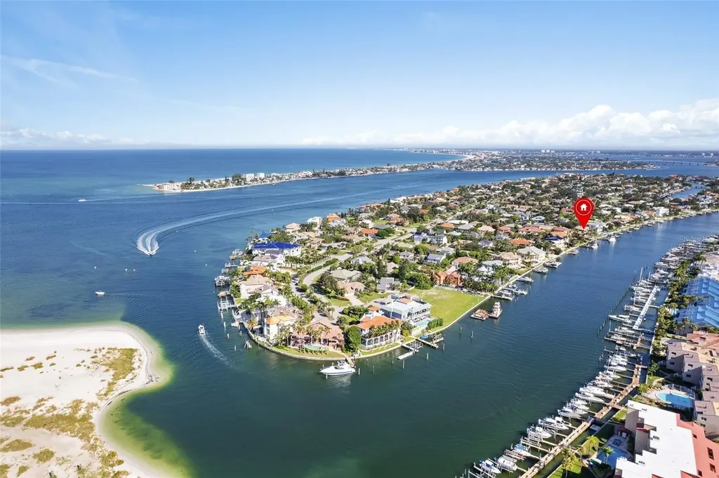 833 Ponce De Leon Drive Tierra Verde FL 33715