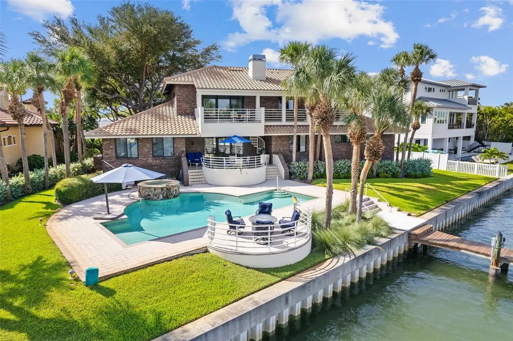 833 Ponce De Leon Drive Tierra Verde FL 33715