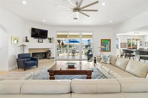 833 Ponce De Leon Drive Tierra Verde FL 33715