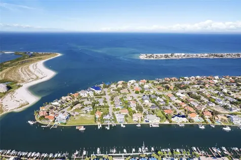 833 Ponce De Leon Drive Tierra Verde FL 33715