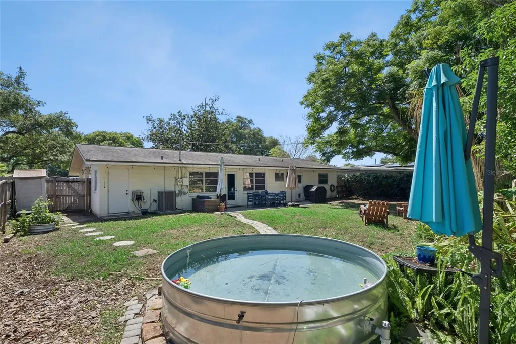 2910 Tampico Drive Orlando FL 32812