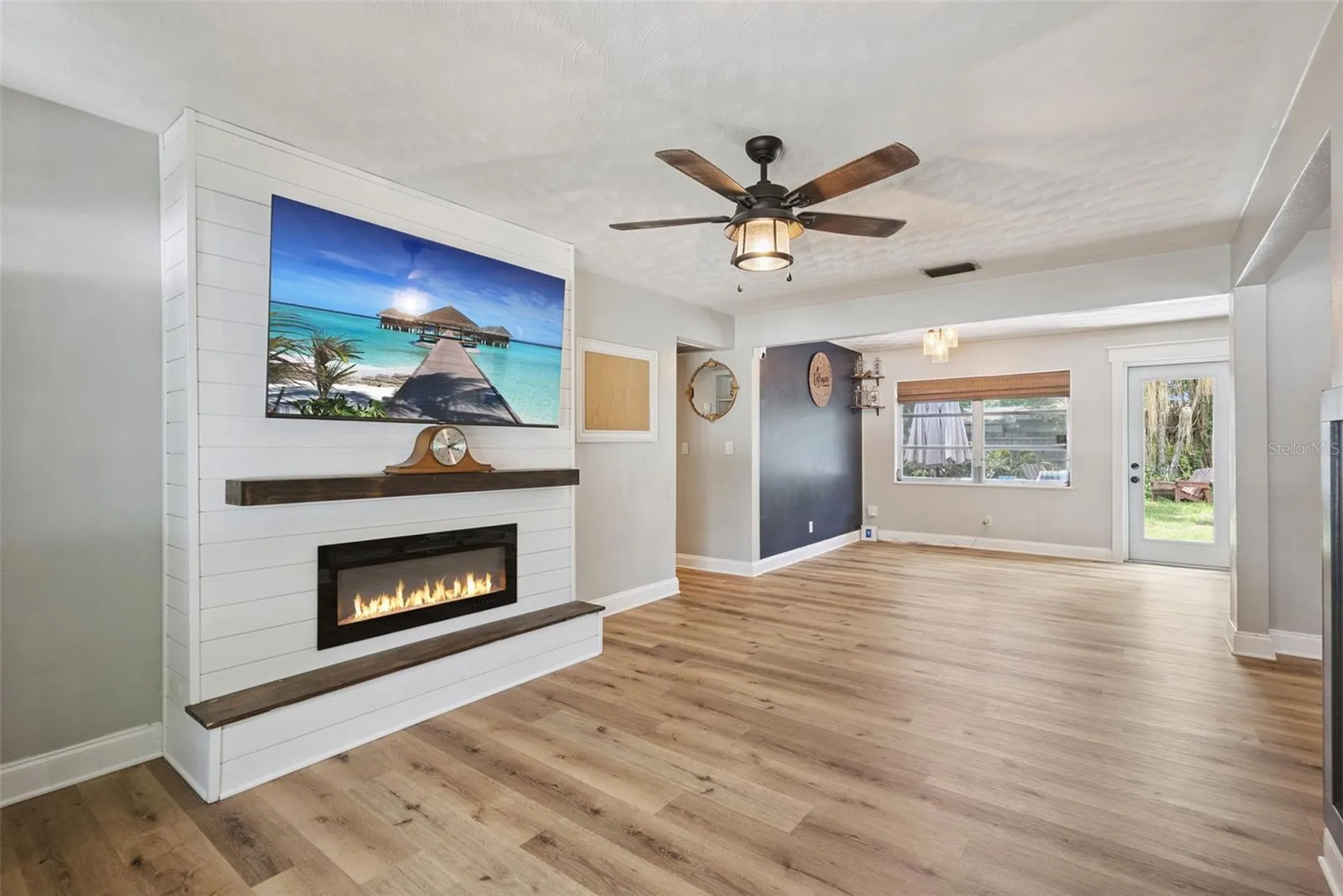 2910 Tampico Drive Orlando FL 32812