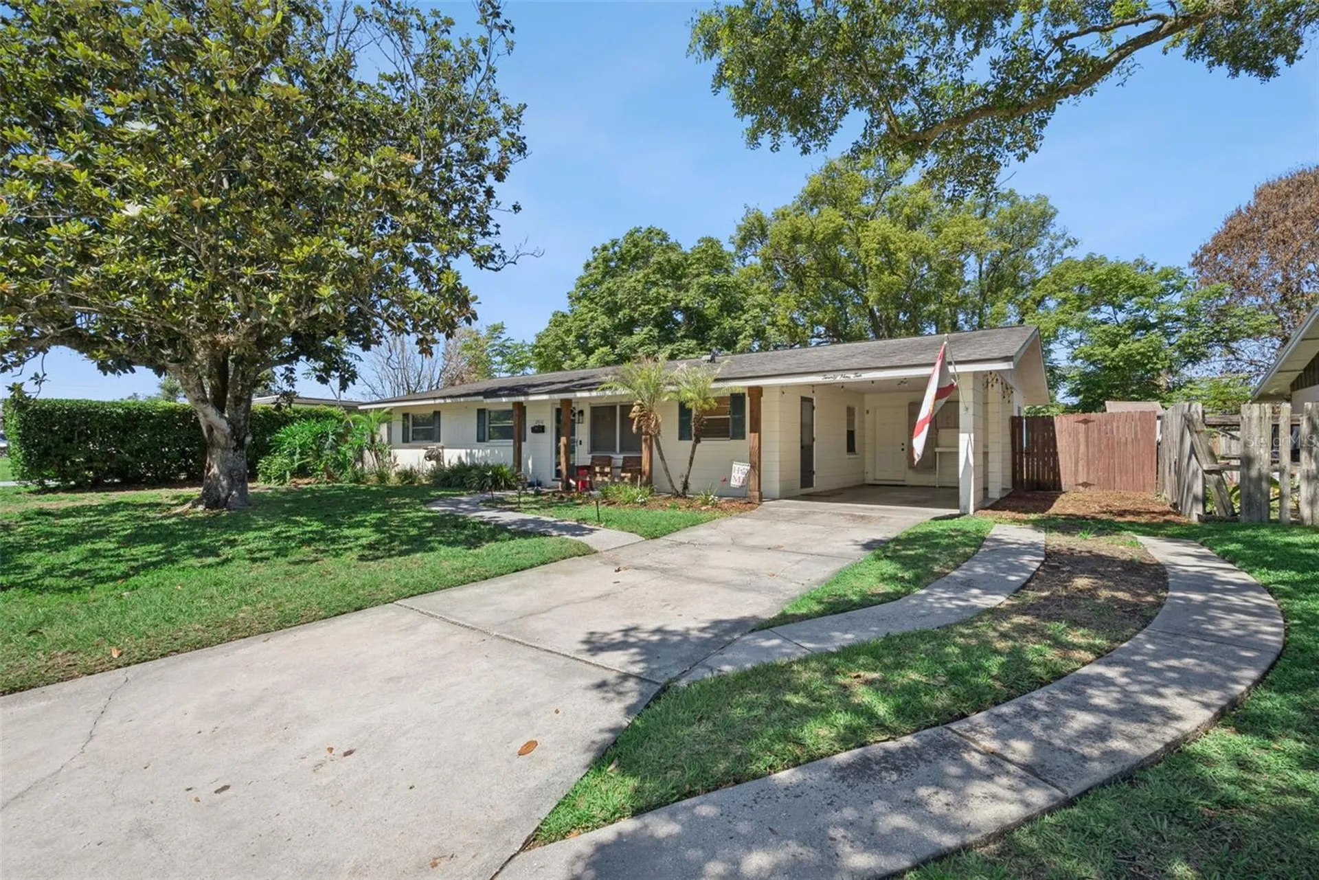2910 Tampico Drive Orlando FL 32812