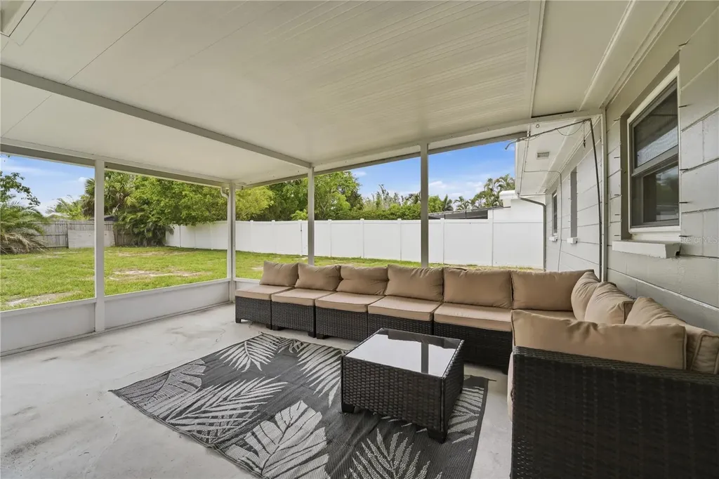 14512 117th Avenue Largo FL 33774