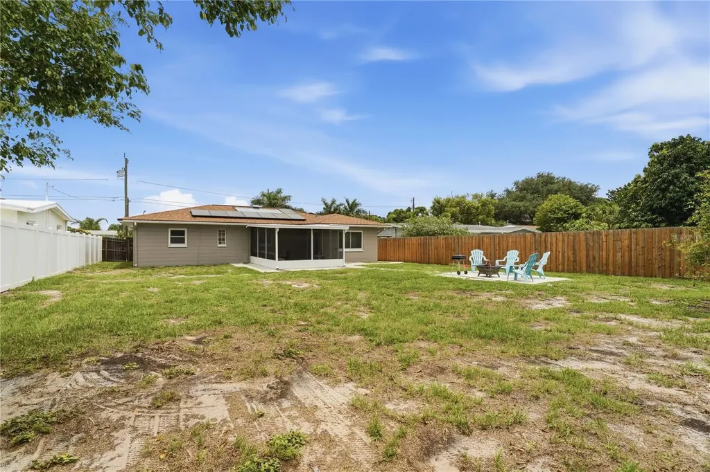 14512 117th Avenue Largo FL 33774