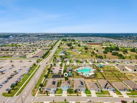 310 Citrus Pointe Drive Davenport FL 33837