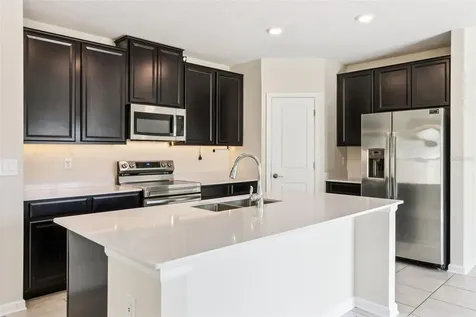 310 Citrus Pointe Drive Davenport FL 33837