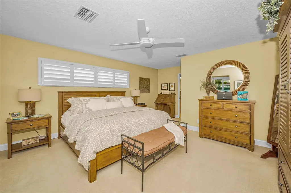 1201 81st Street S St Petersburg FL 33707