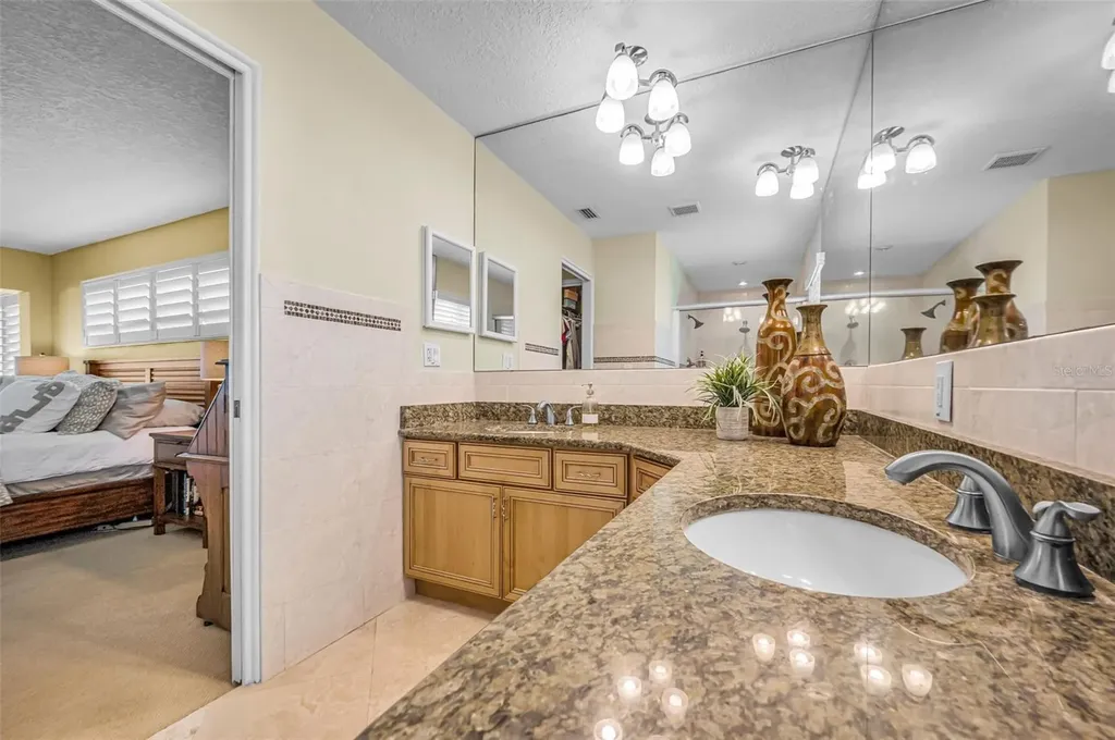 1201 81st Street S St Petersburg FL 33707