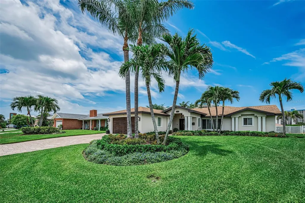 1201 81st Street S St Petersburg FL 33707