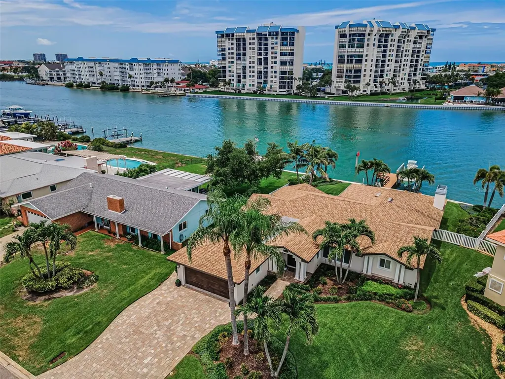 1201 81st Street S St Petersburg FL 33707