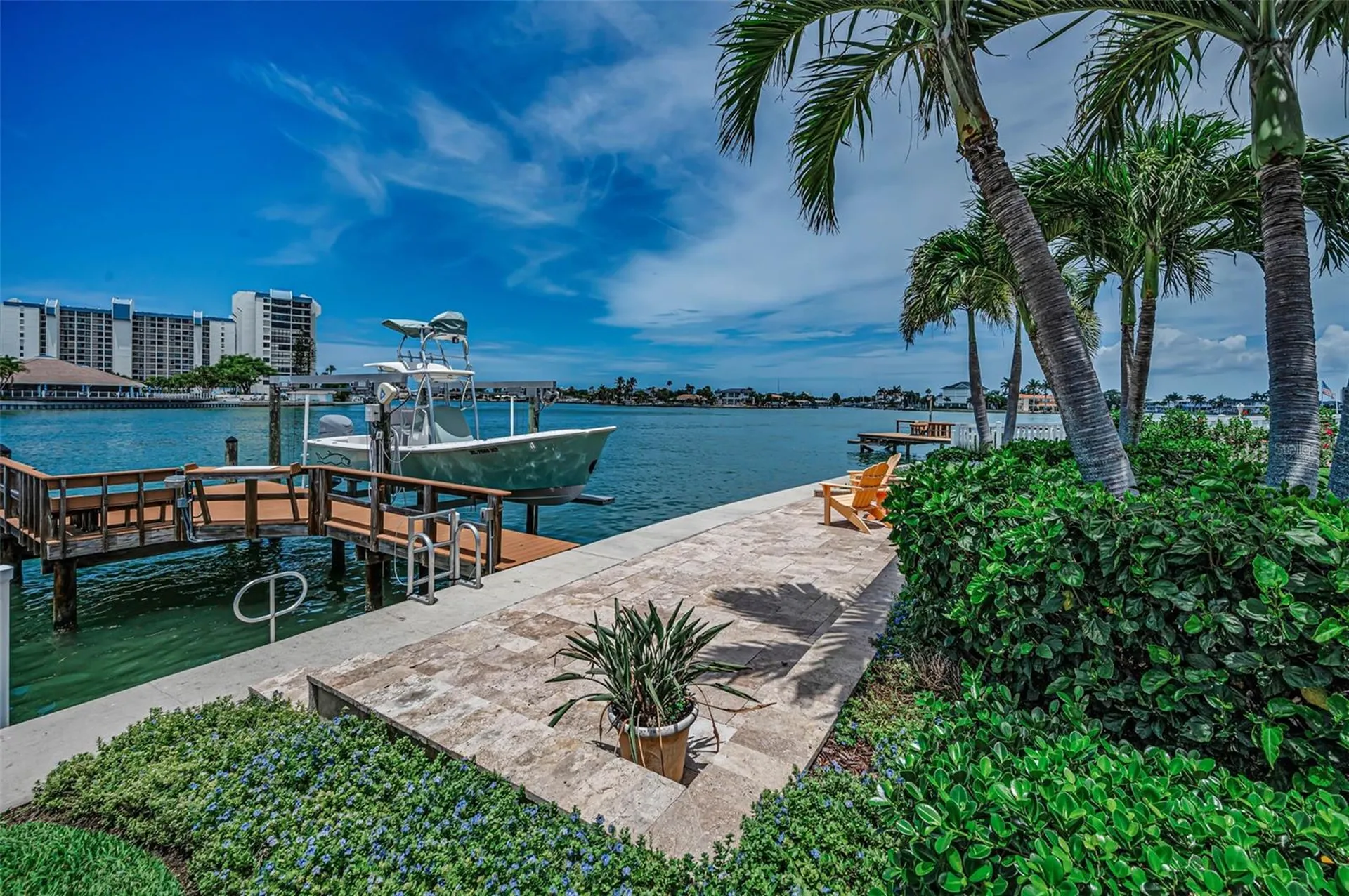 1201 81st Street S St Petersburg FL 33707