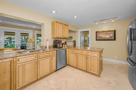 1201 81st Street S St Petersburg FL 33707