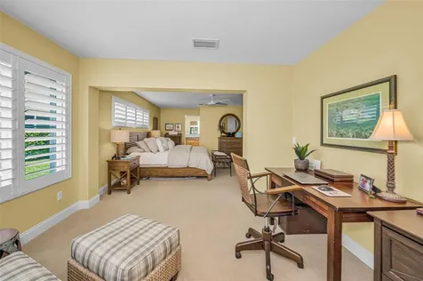 1201 81st Street S St Petersburg FL 33707