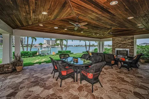 1201 81st Street S St Petersburg FL 33707