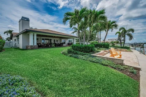 1201 81st Street S St Petersburg FL 33707