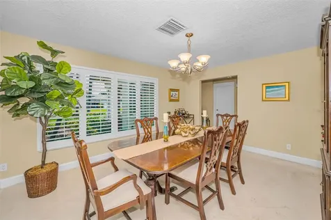 1201 81st Street S St Petersburg FL 33707