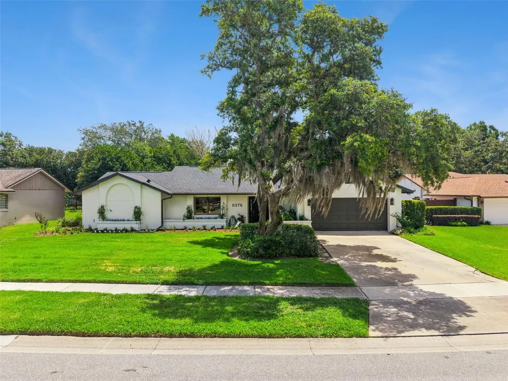 9376 Woodbreeze Boulevard Windermere FL 34786