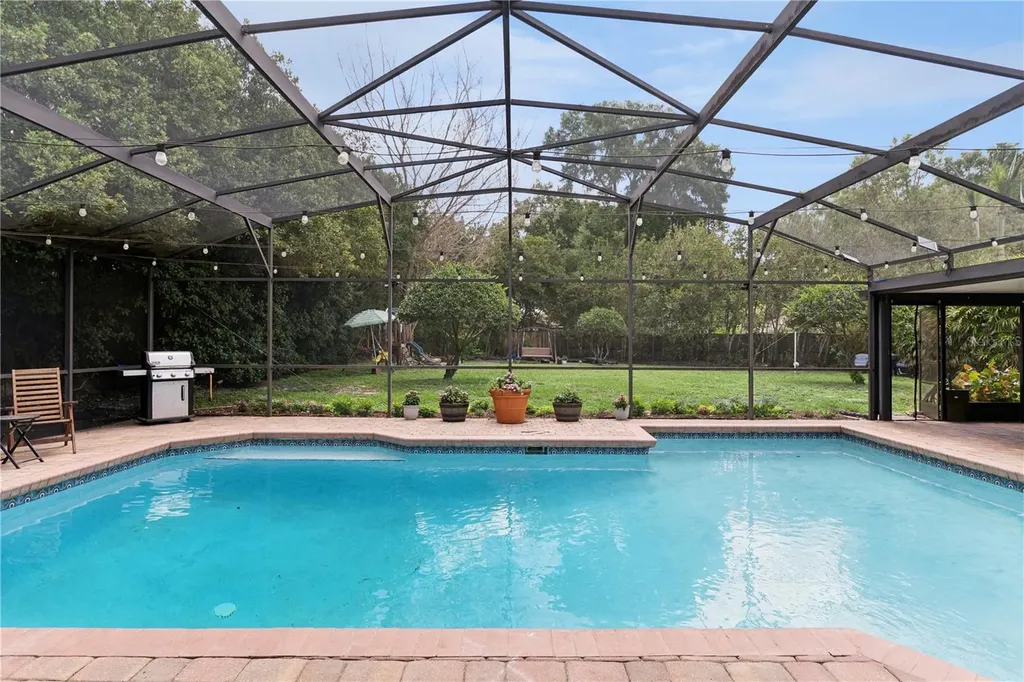 9376 Woodbreeze Boulevard Windermere FL 34786