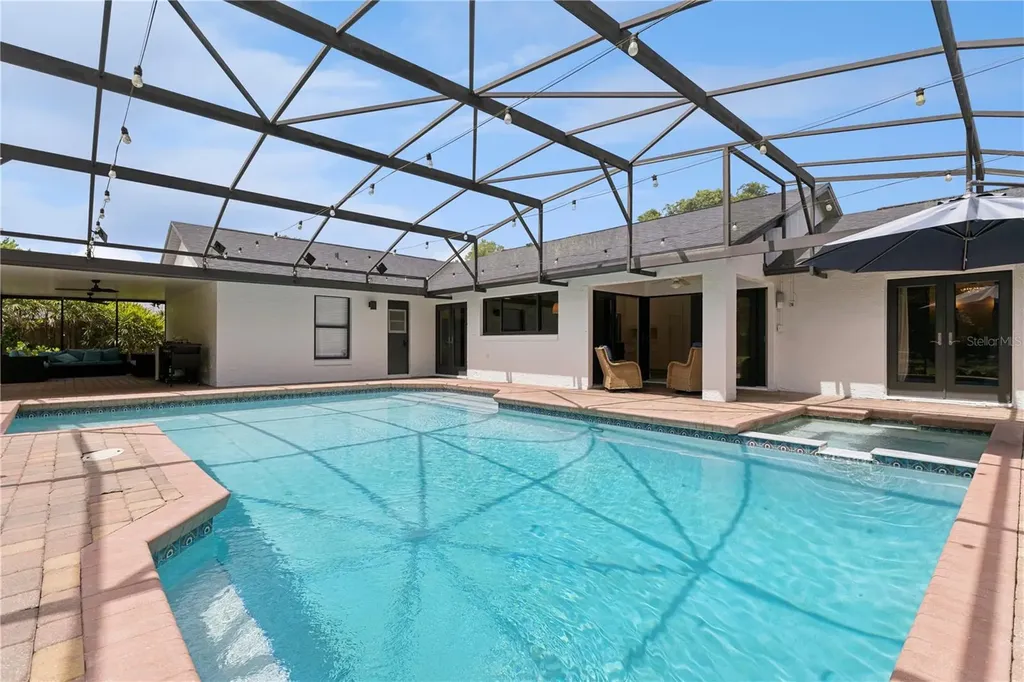 9376 Woodbreeze Boulevard Windermere FL 34786