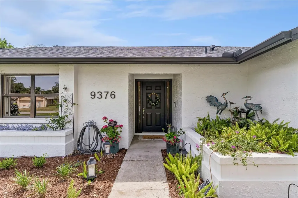 9376 Woodbreeze Boulevard Windermere FL 34786