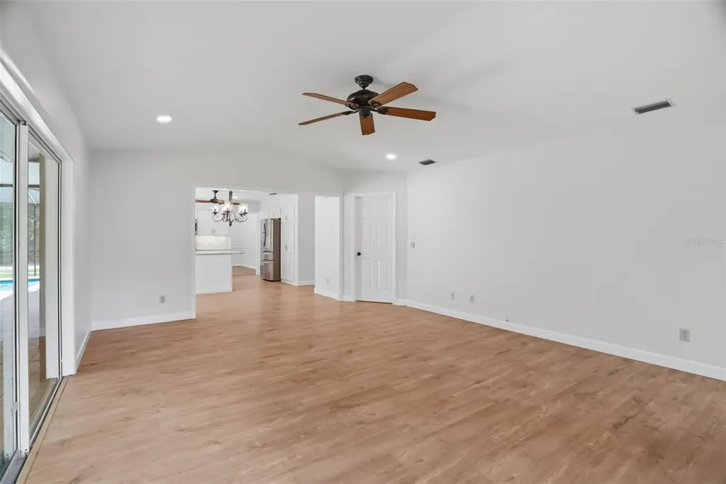 16706 Vallely Drive Tampa FL 33618